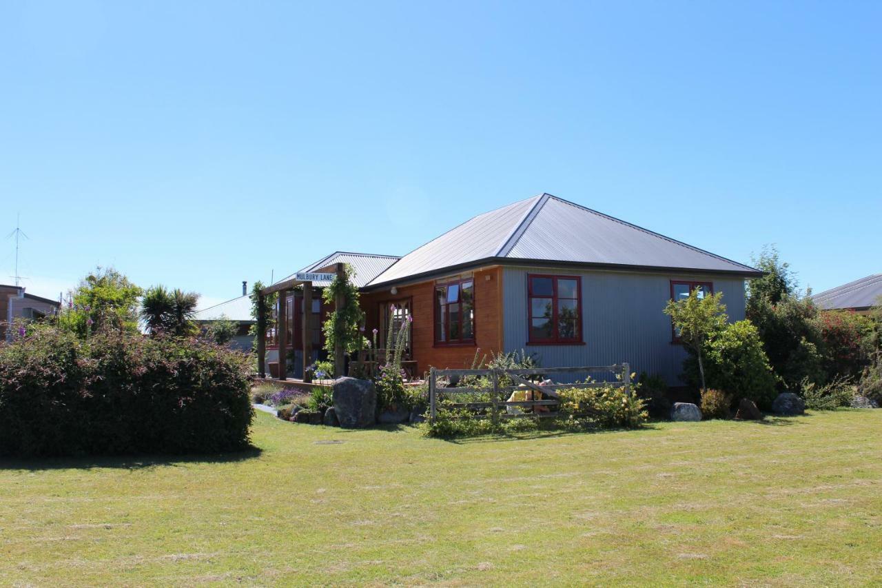 Batch With A View Villa Te Anau Exterior photo